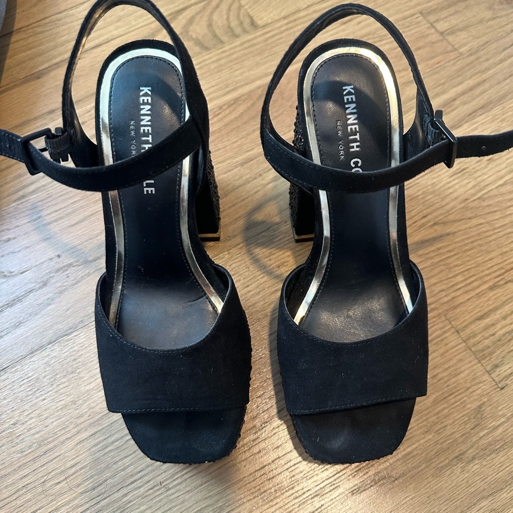 Kenneth Cole Dolly Embellished Platform Sandals - Picture 4 of 4